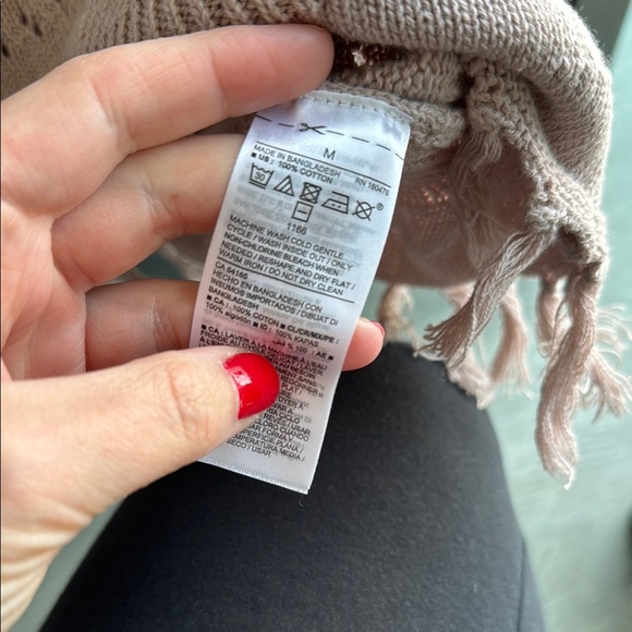 Old Navy Tan Fringe Tank Top - Picture 3 of 6